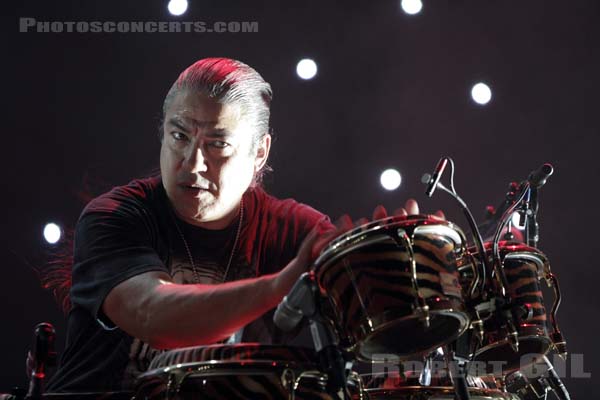 CARLOS SANTANA - 2010-10-12 - PARIS - Bercy - 